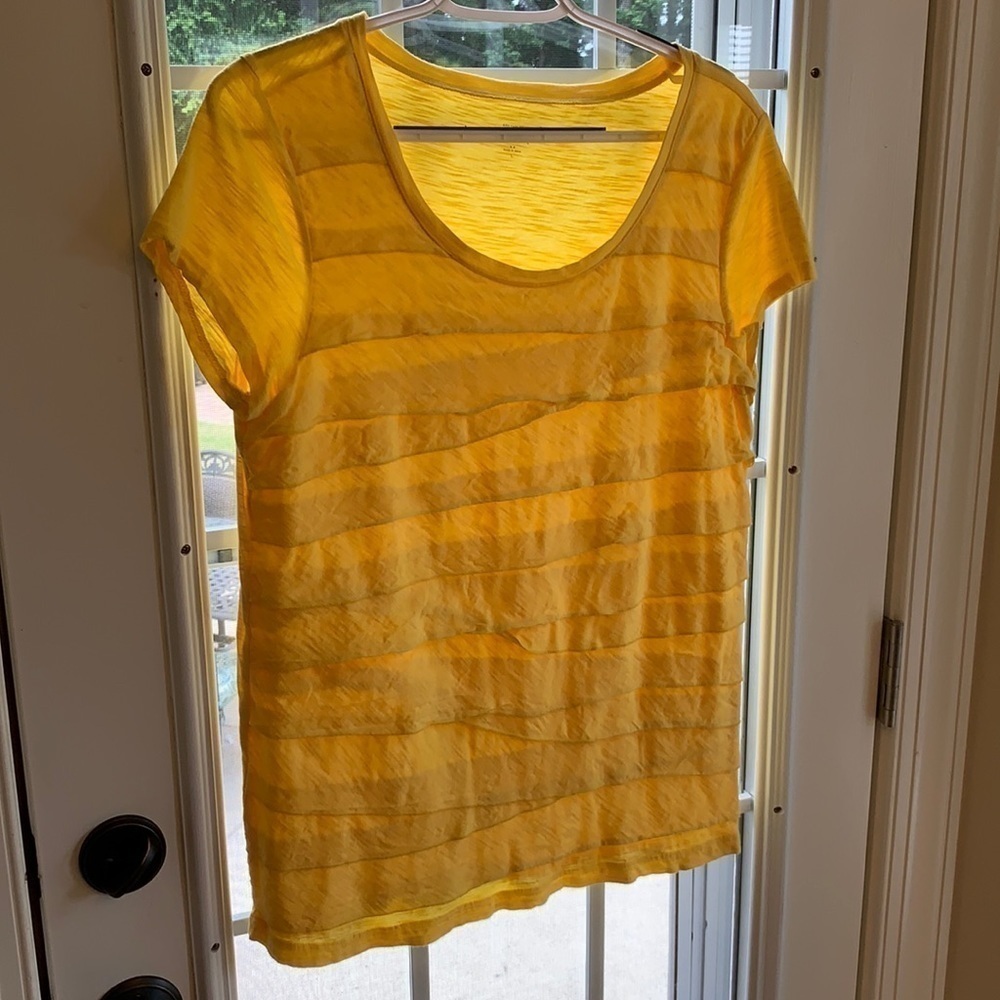 Women’s top - 4 for $20